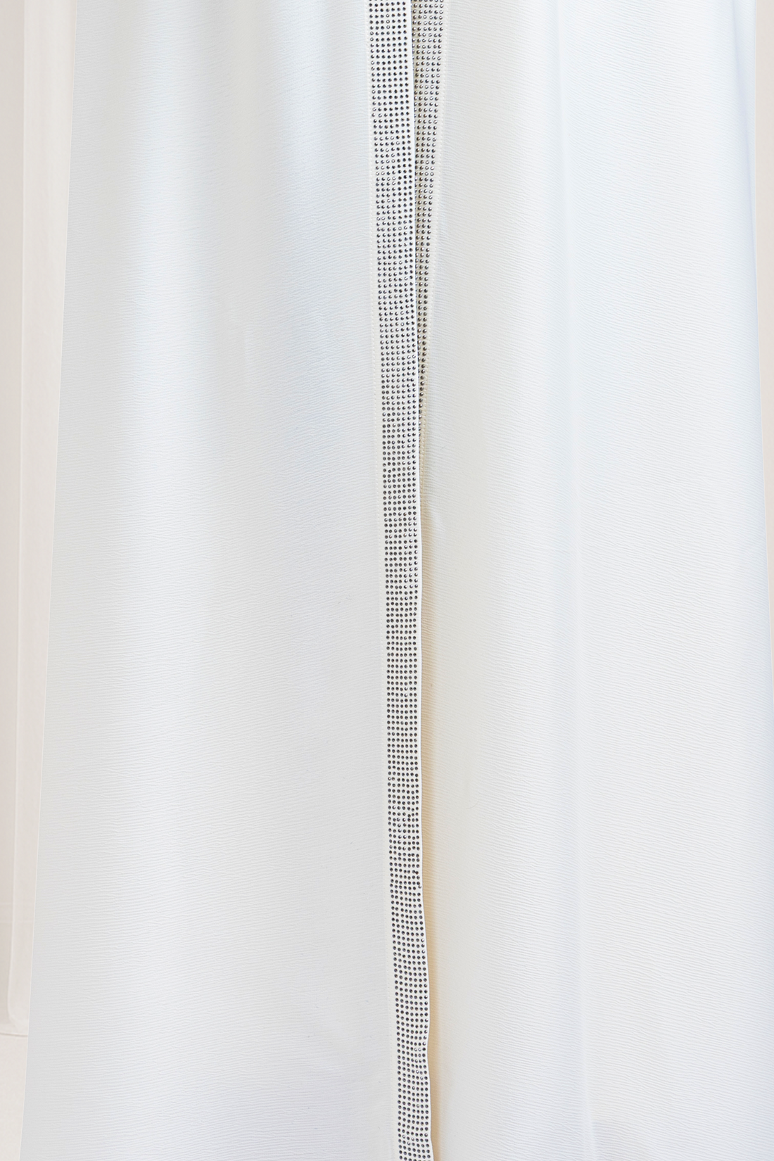 Elegant White Crystal Embellished Abaya with Belt