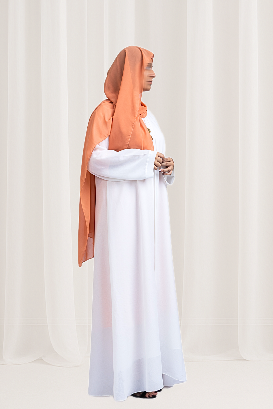 Simple Elegance Plain White Classic Abaya
