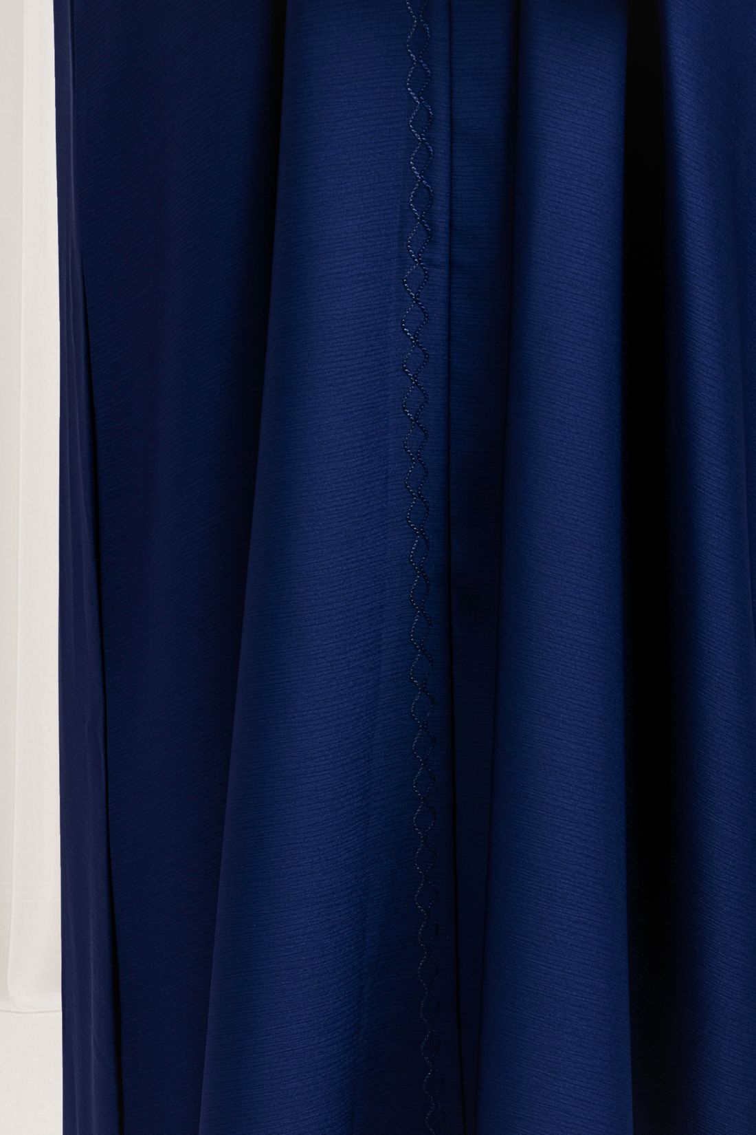 Navy Blue Elegant Embroidered Abaya