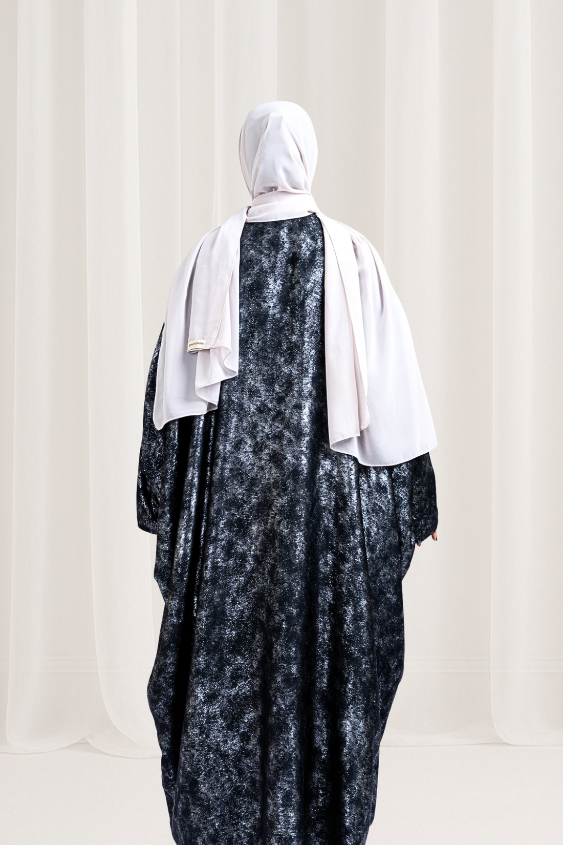 Metallic Silver Black Kaftan Abaya