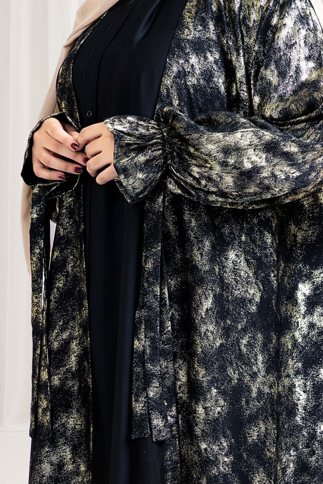 Metallic Gold Black Kaftan Abaya