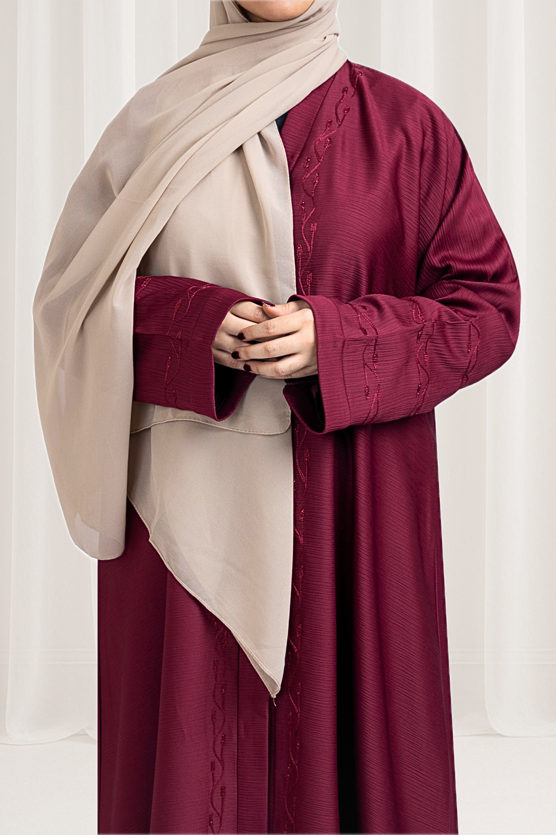 Maroon Elegant Detailing Embroidered Abaya